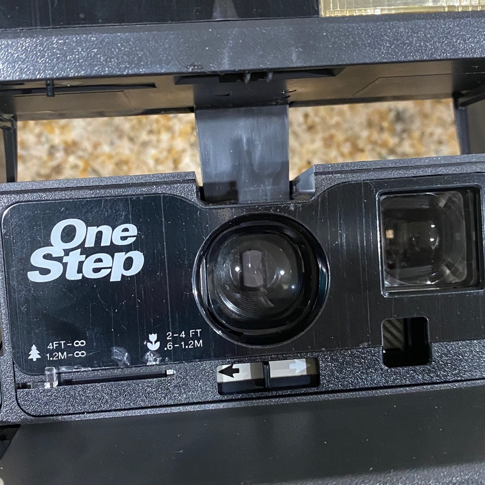 Vintage Polaroid 600 OneStep - Picture 9 of 11